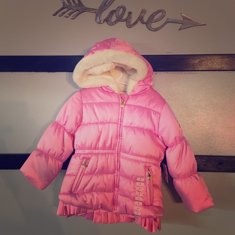 Girls Oshkosh light pink puffer winter coat 4t
